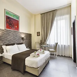 4* Hotel Art Piazza Carita'